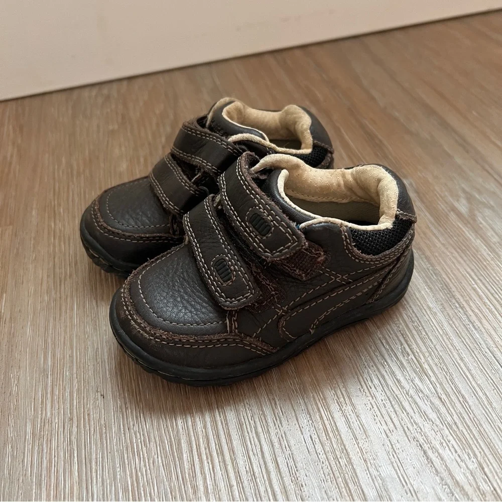 Stride Rite SRT Pierce Boys Brown Leather Shoes Size 4.5 Wide baby first walker